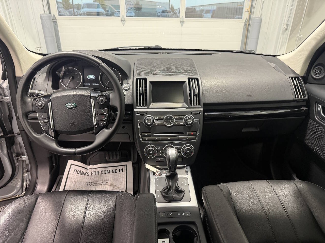 Used 2013 Land Rover LR2 HSE AWD/4WD image 9