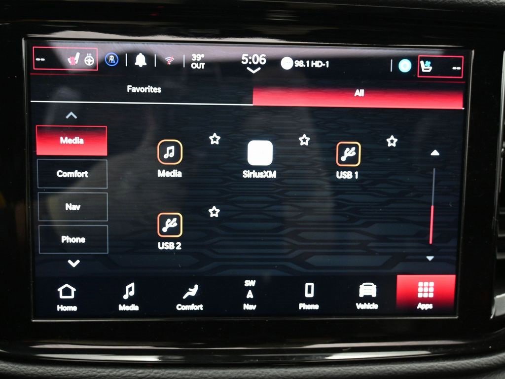 Used 2024 Dodge Durango GT image 28