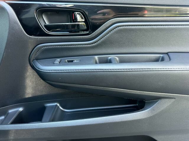Used 2025 Honda Odyssey Elite image 21