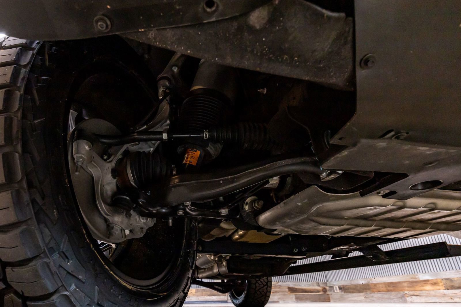 Used 2023 Chevrolet Tahoe High Country AWD/4WD image 14