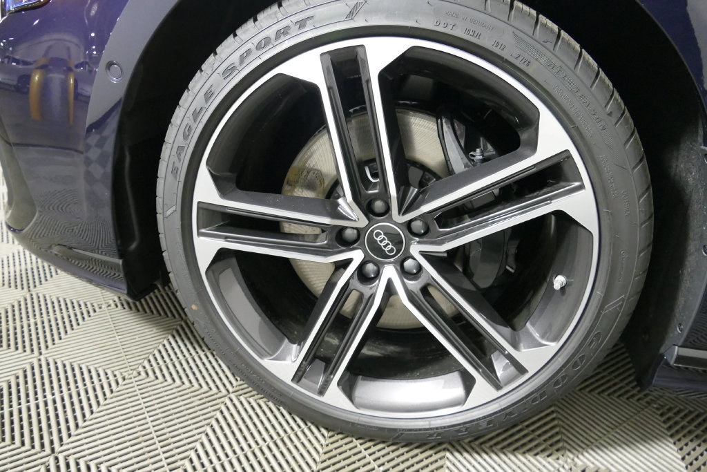 New 2027 Audi A8 L 3.0T AWD/4WD image 9