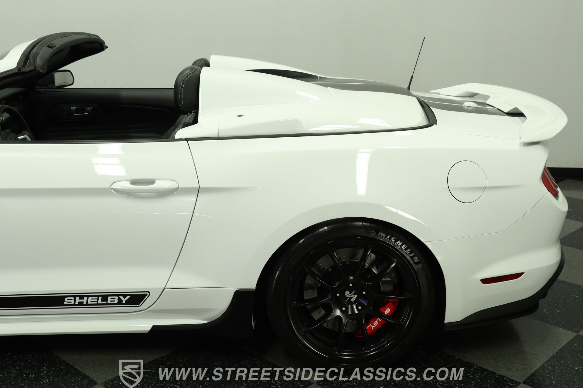 Used 2023 Ford Mustang GT Premium w/ GT Performance Package RWD image 24