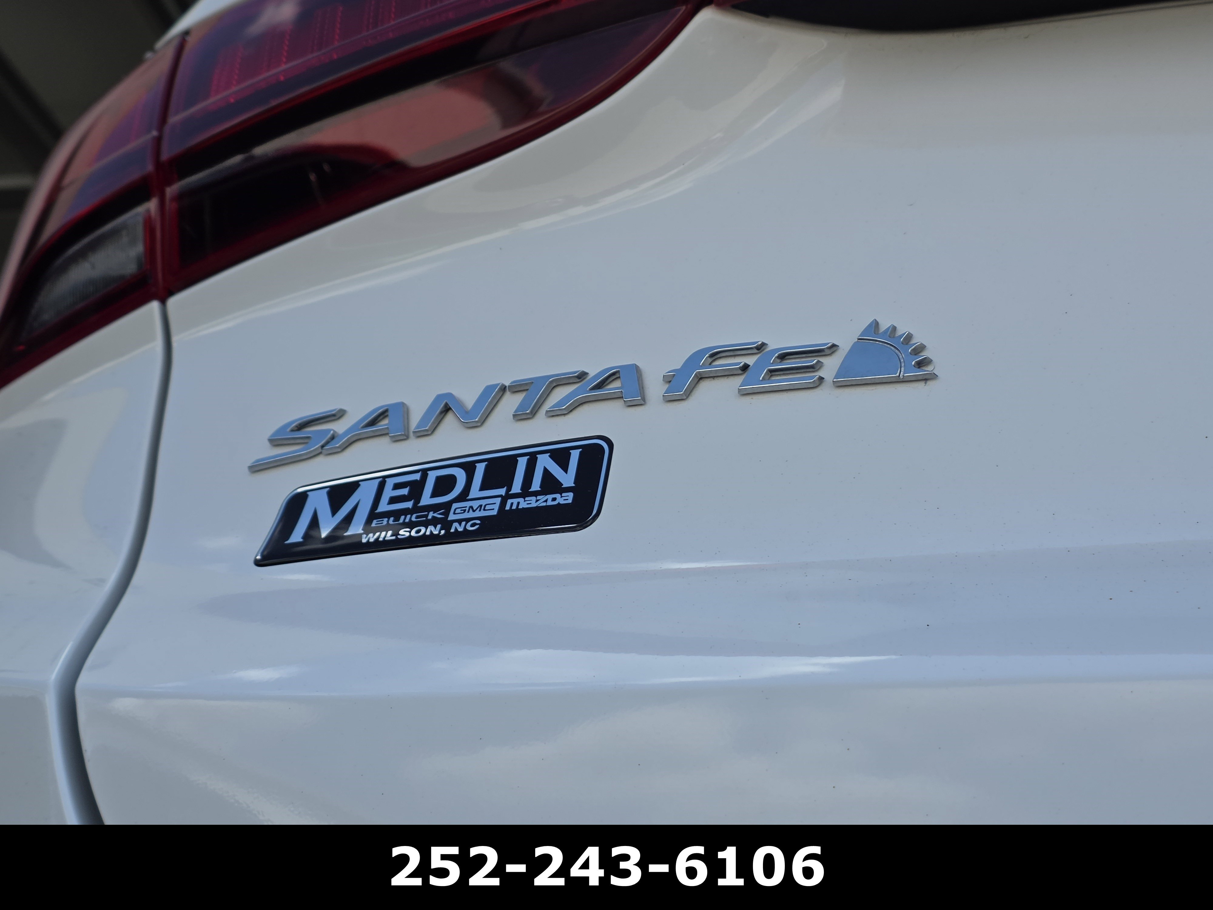 Used 2023 Hyundai Santa Fe SEL image 48