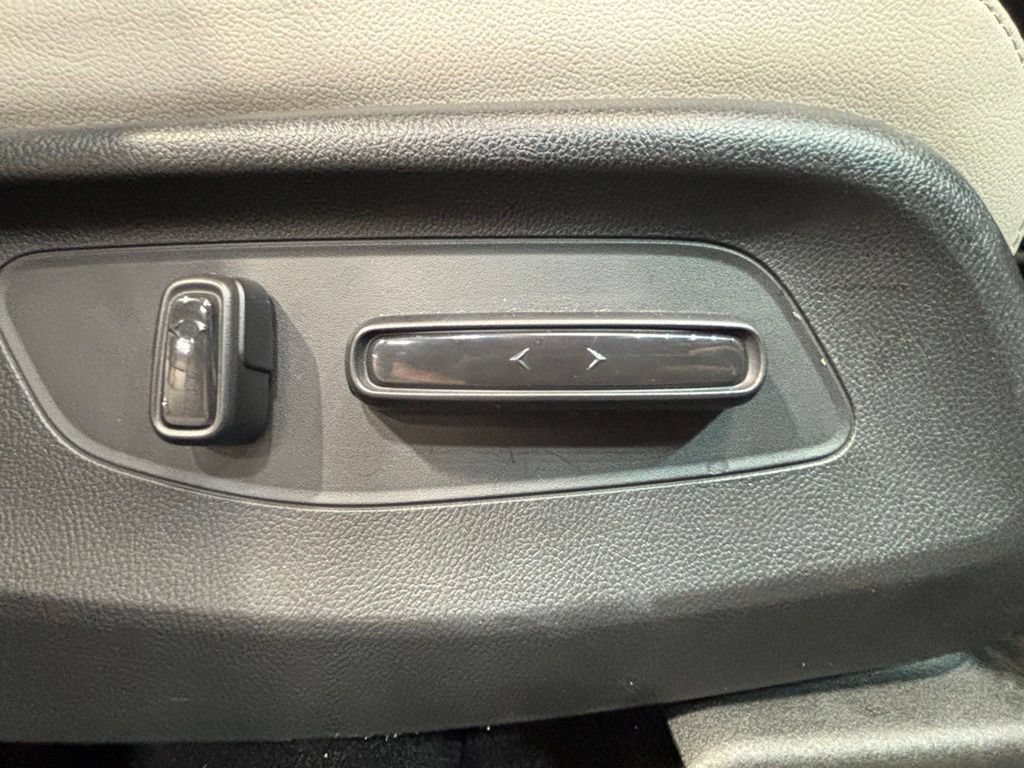 Used 2026 Honda CR-V EX-L image 35