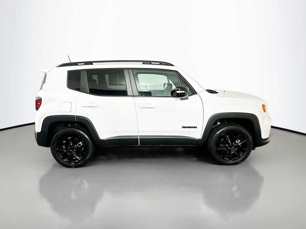 Used 2022 Jeep Renegade Altitude image 8