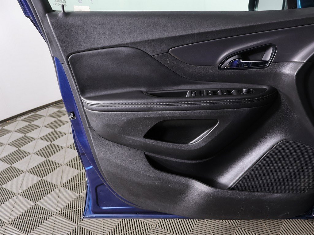 Used 2019 Buick Encore Preferred image 16