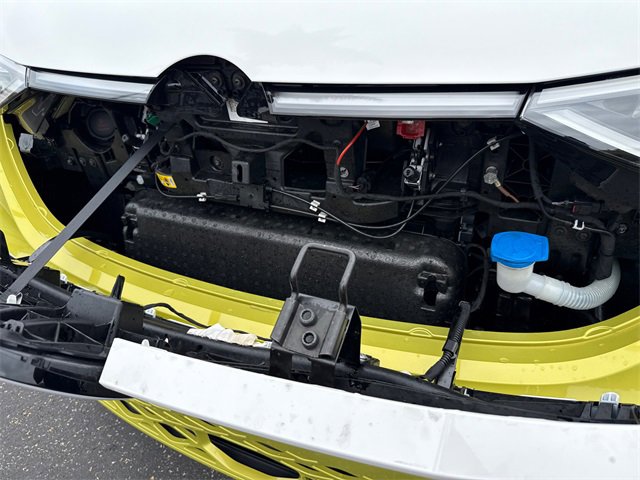 Certified 2025 Volkswagen ID. Buzz 1st Edition image 15