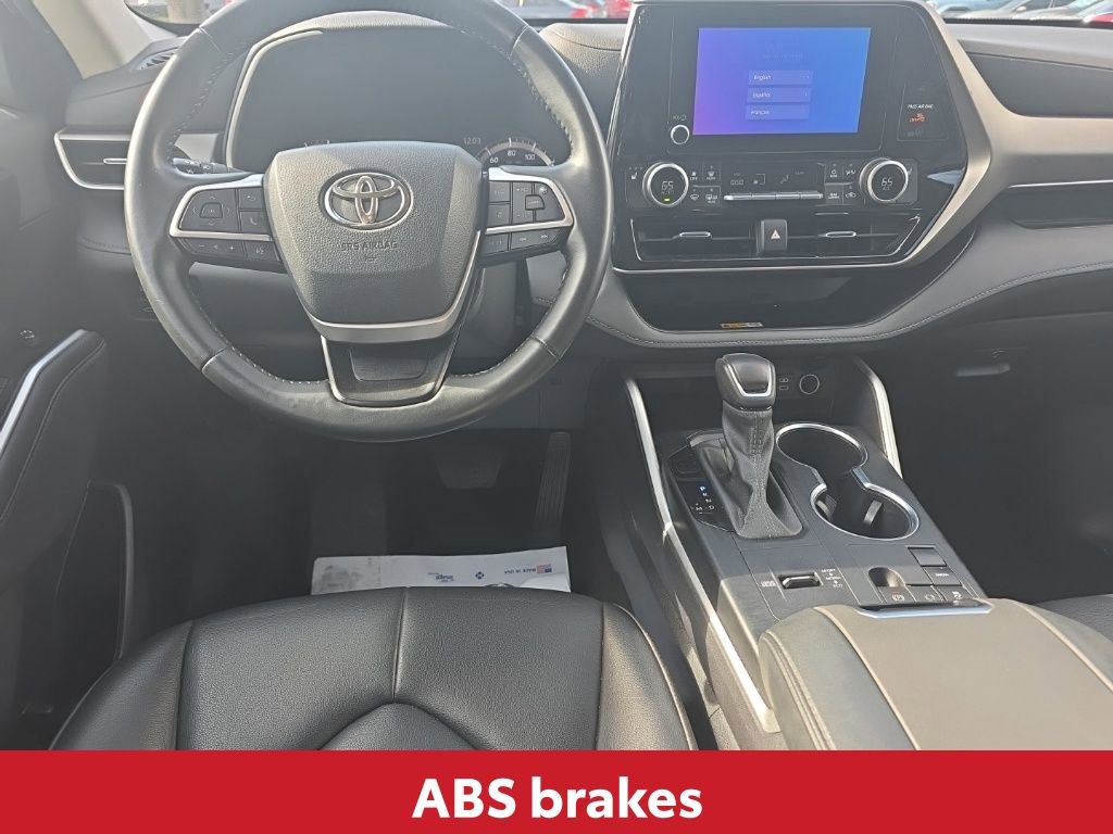 Used 2024 Toyota Highlander XLE image 21