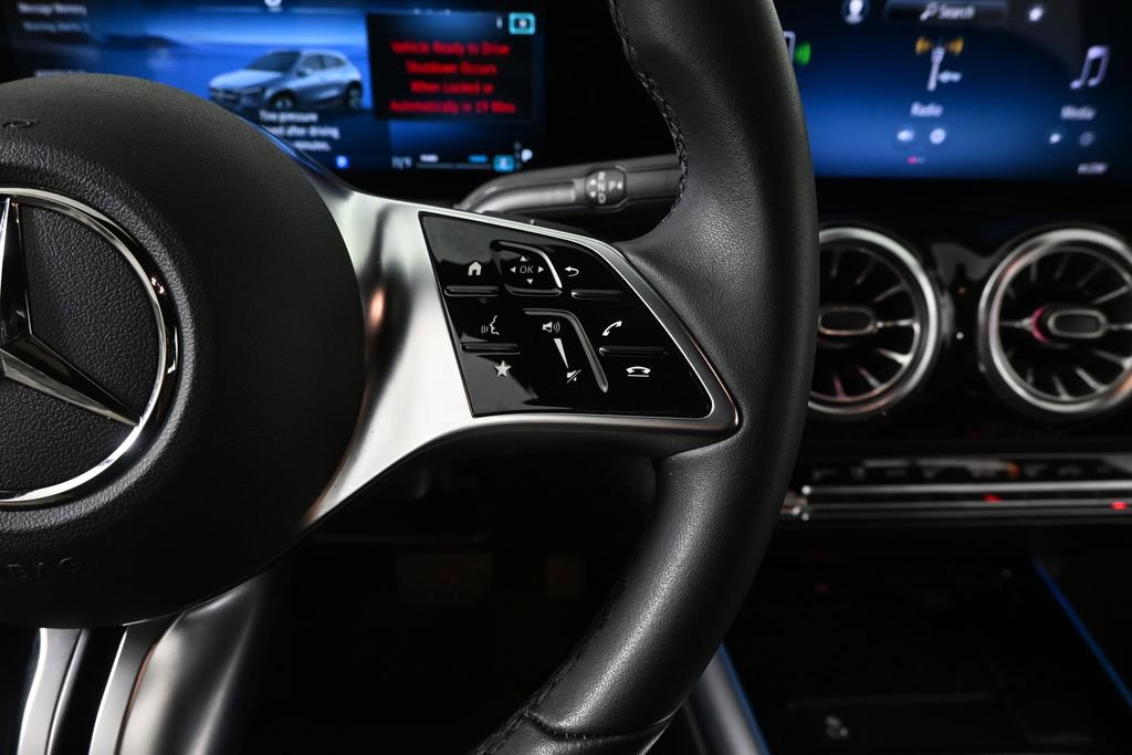 Certified 2026 Mercedes-Benz GLA 250 image 11