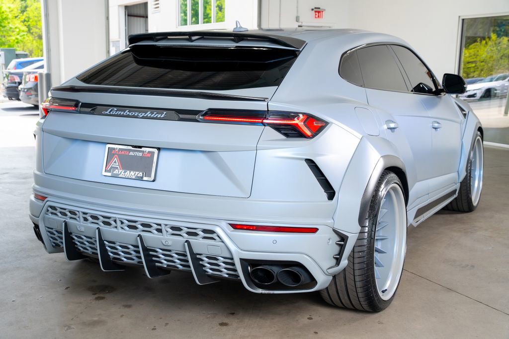 Used 2022 Lamborghini Urus image 6