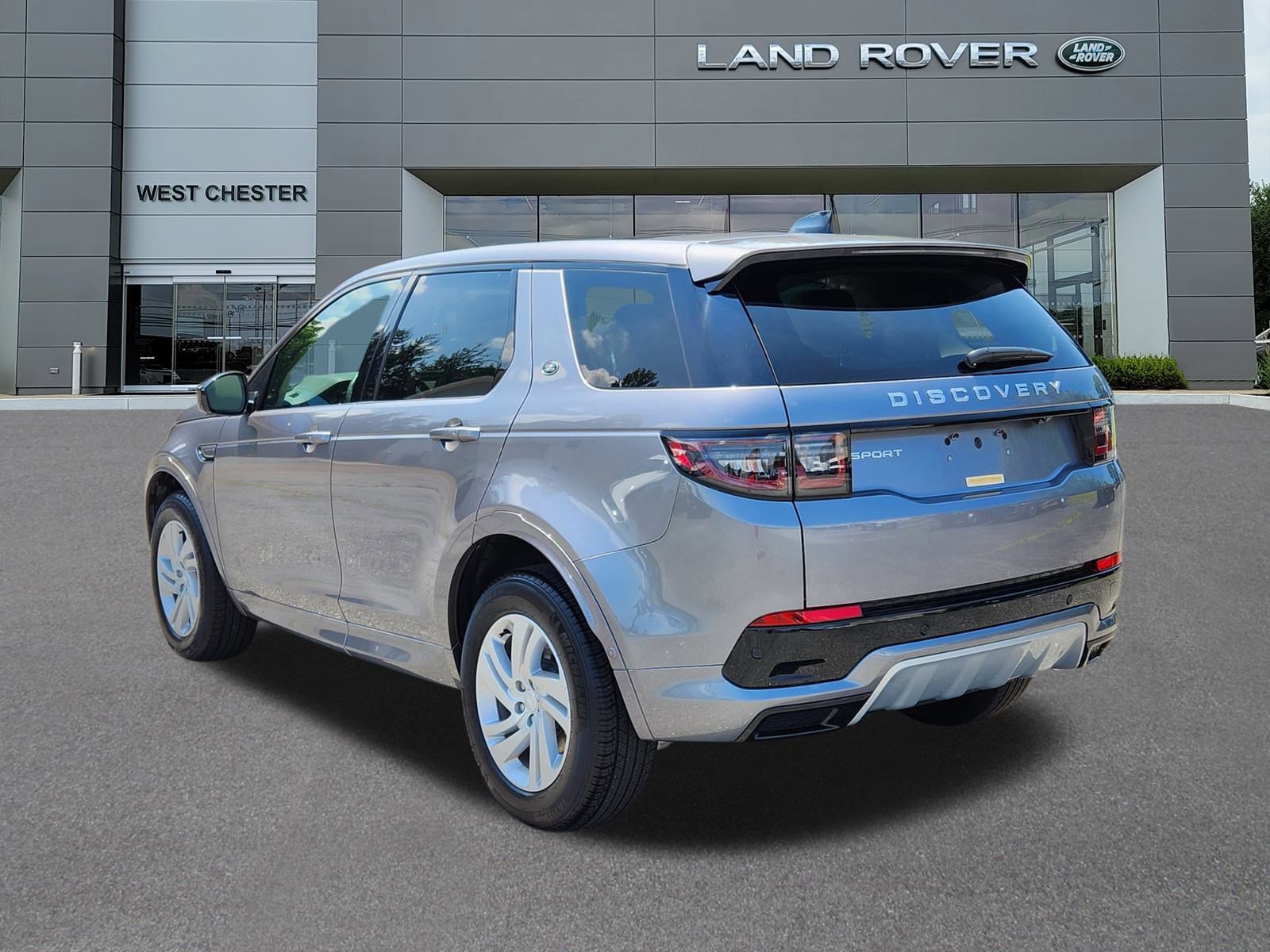Certified 2024 Land Rover Discovery Sport S image 3
