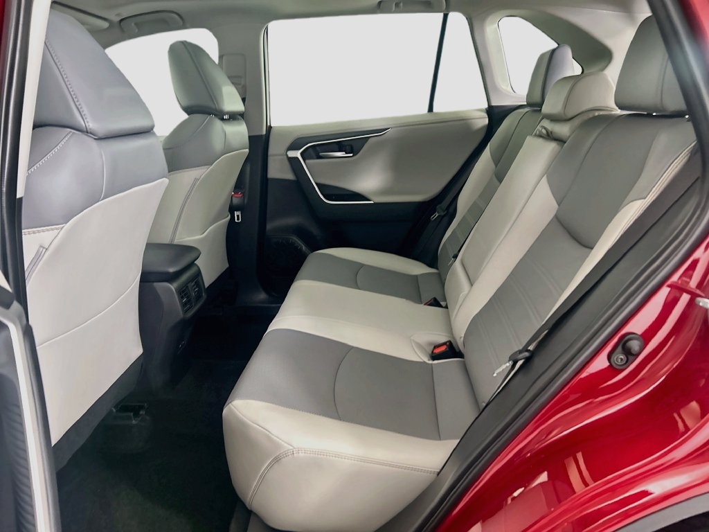 Used 2025 Toyota RAV4 Limited w/ Advanced Technology Package FWD image 20