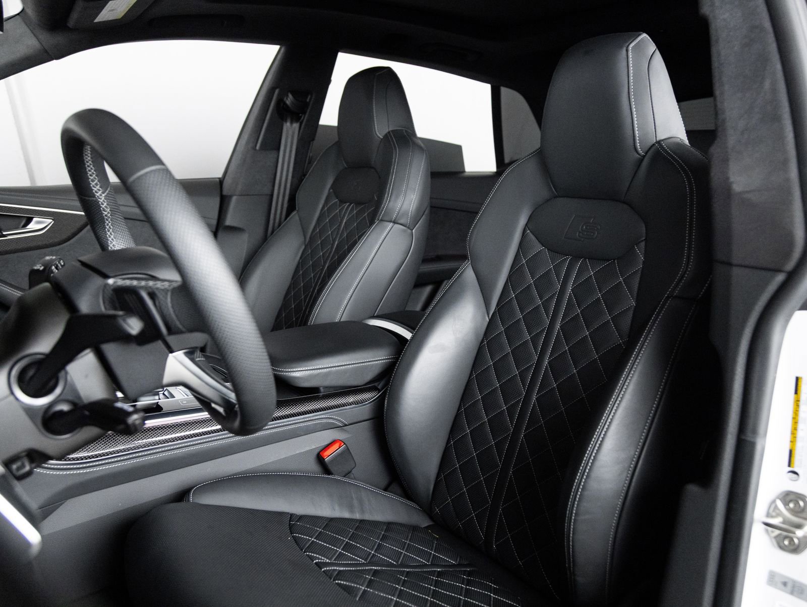 Used 2023 Audi SQ8 Prestige w/ Prestige Package AWD/4WD image 5