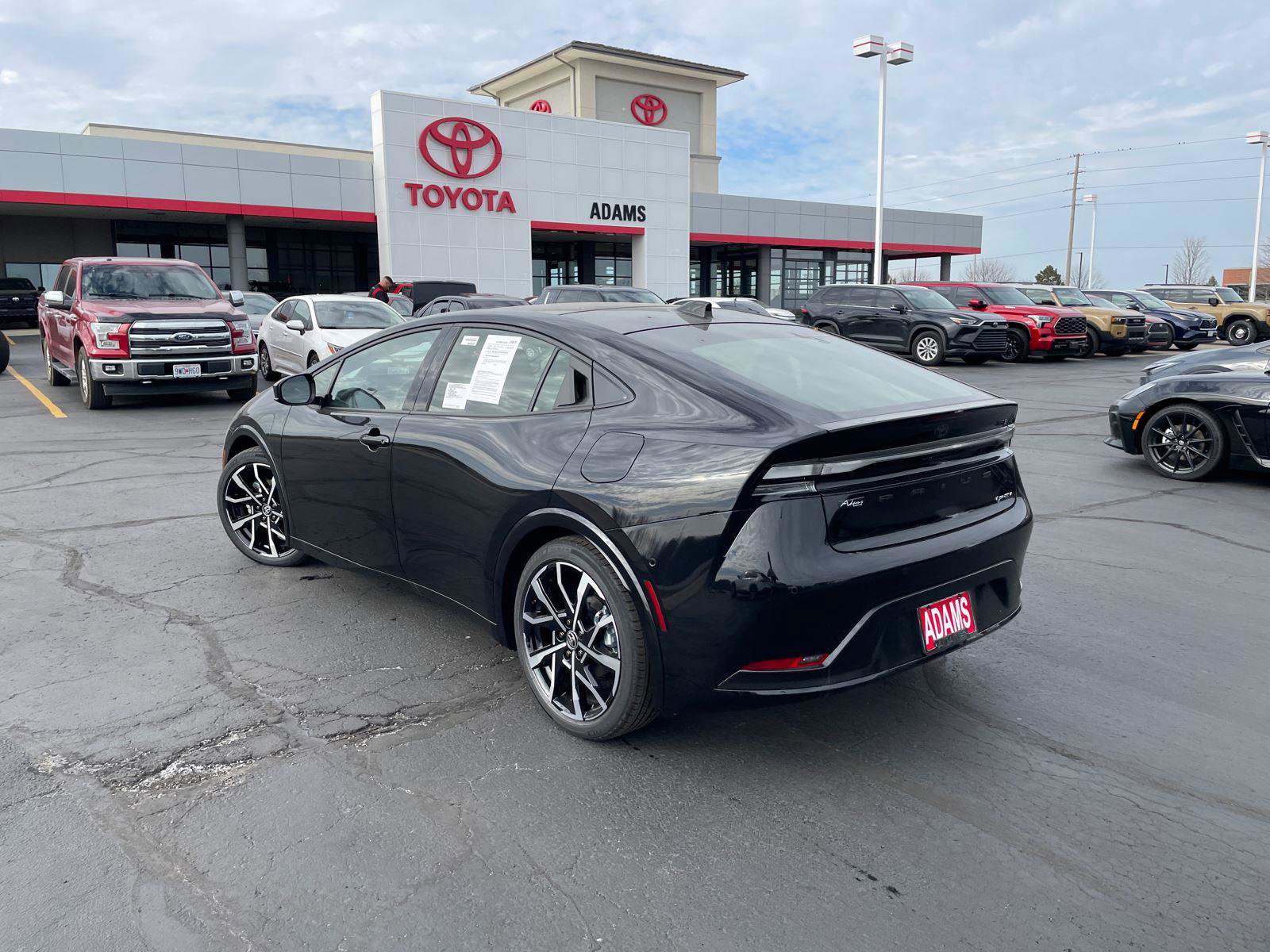 Used 2026 Toyota Prius XSE Premium w/ Limited Premium Package image 6