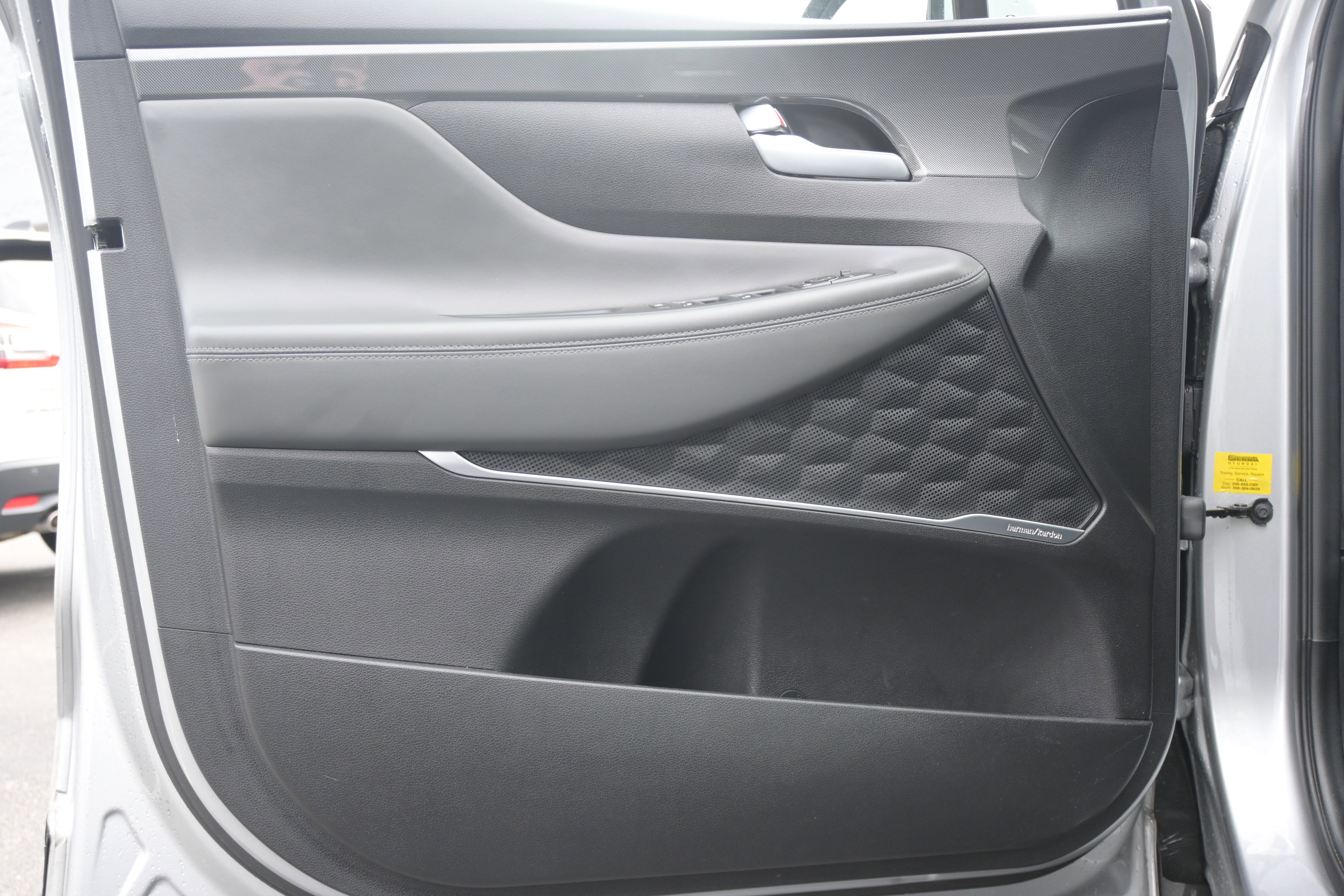 Used 2022 Hyundai Santa Fe SEL w/ Convenience + Premium Package image 14