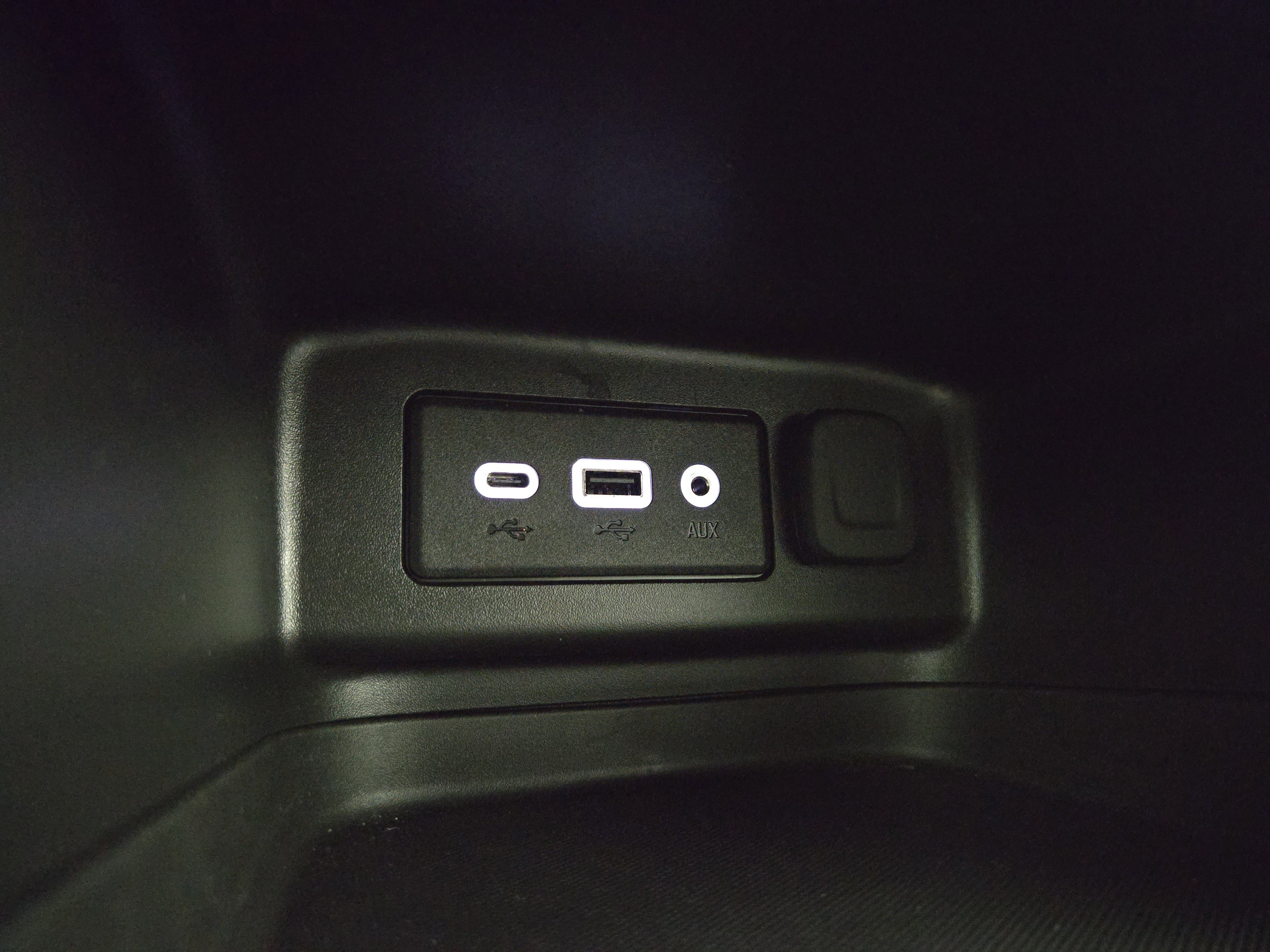 Used 2022 Chevrolet Equinox LT image 26