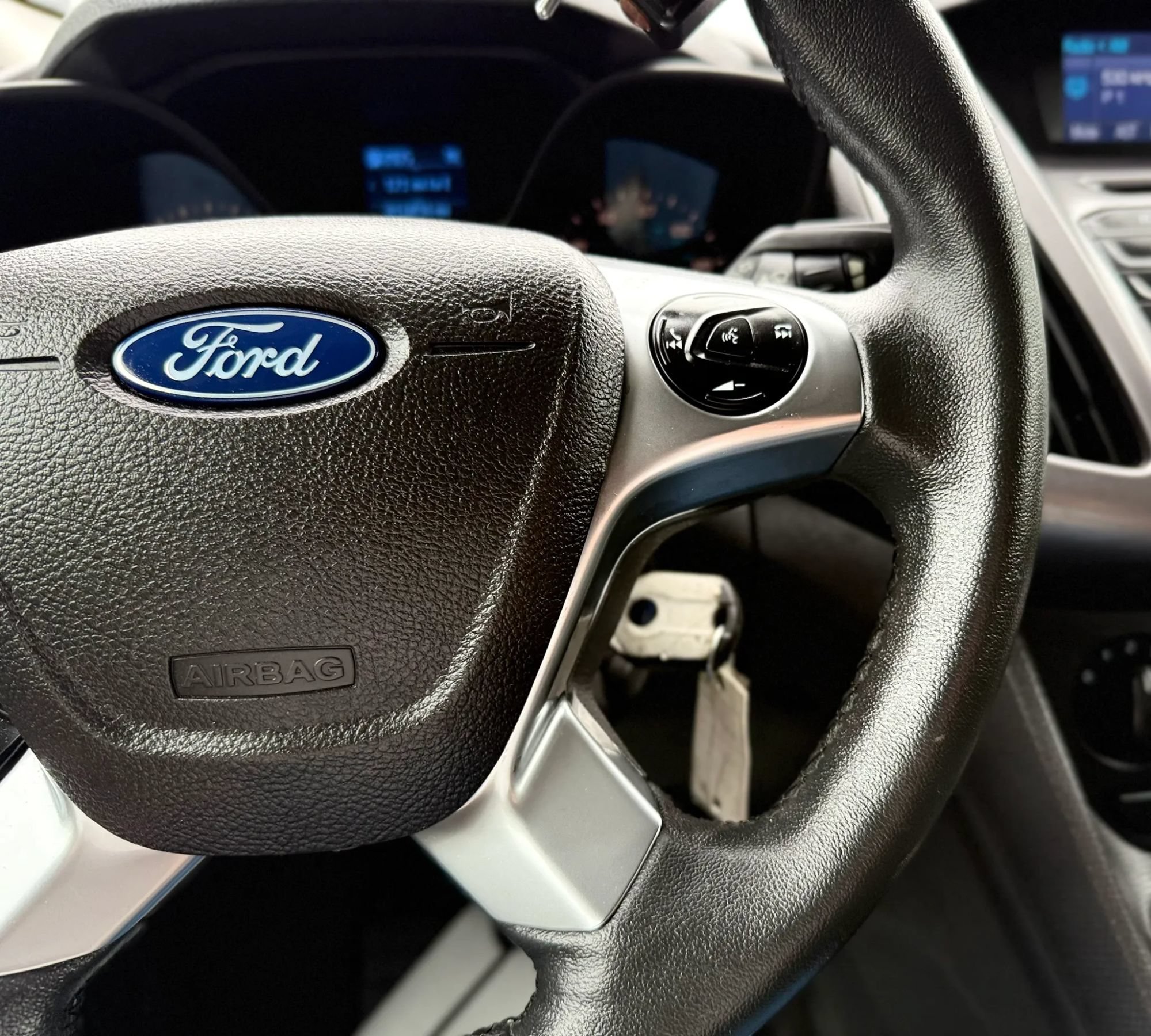 Used 2014 Ford Transit Connect XLT FWD image 14