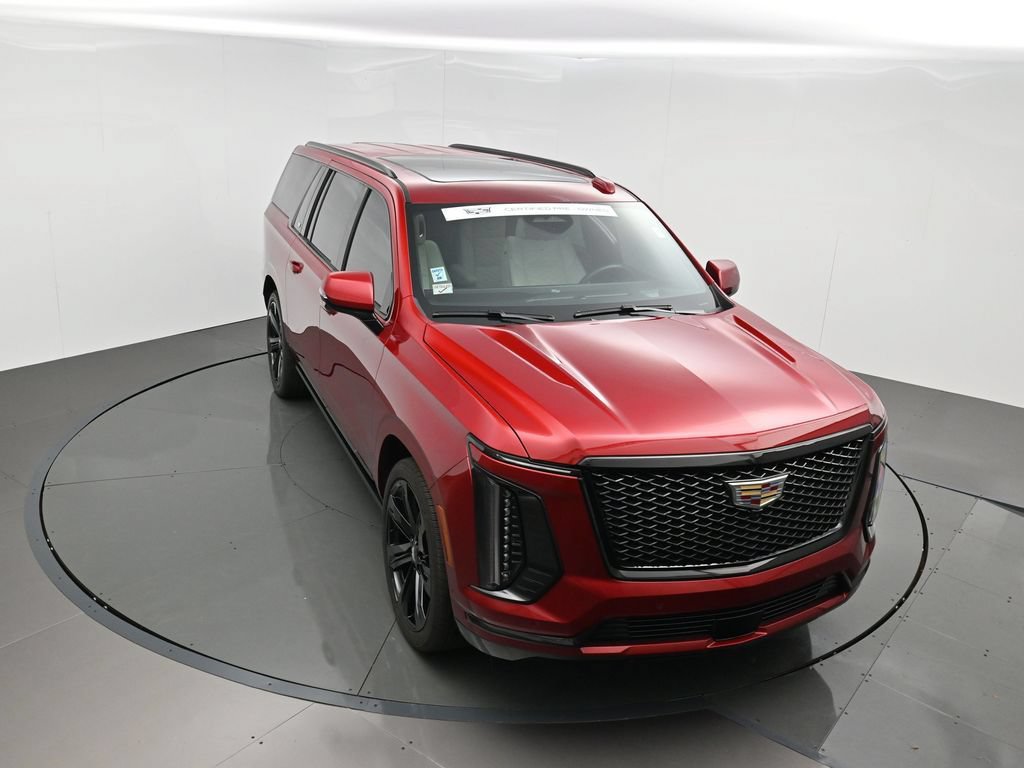 Used 2025 Cadillac Escalade ESV Sport Platinum w/ LPO, Floor Liner Package AWD/4WD image 50