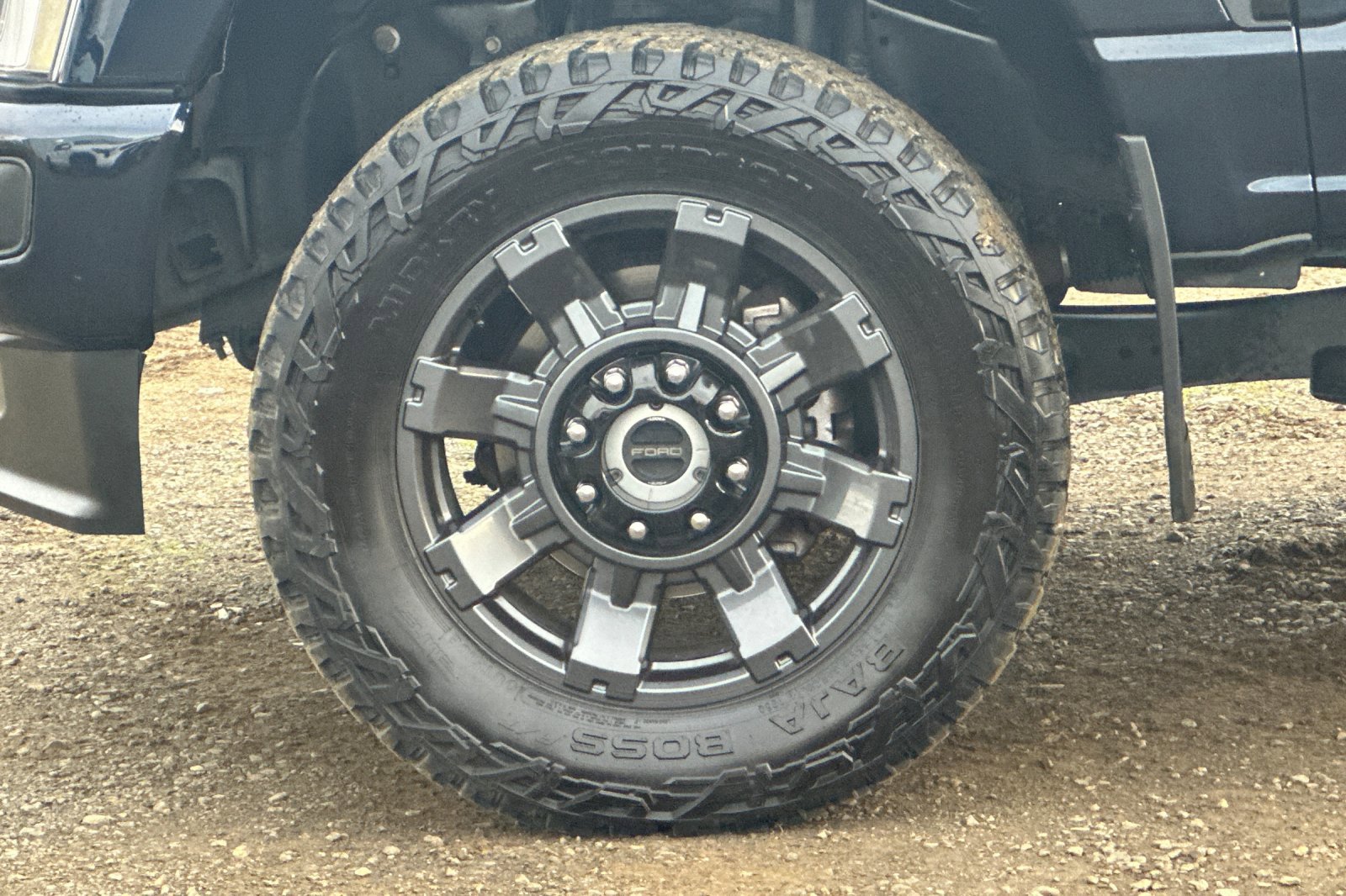 Used 2024 Ford F350 Lariat w/ Sport Appearance Package image 26