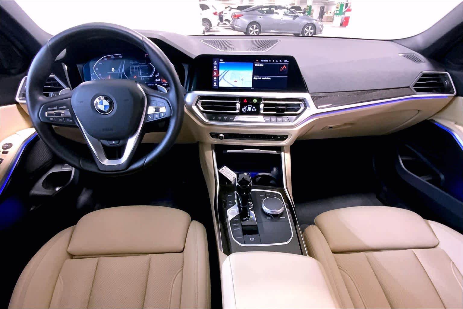 Used 2022 BMW 330i xDrive Sedan w/ Driving Assistance Package image 15