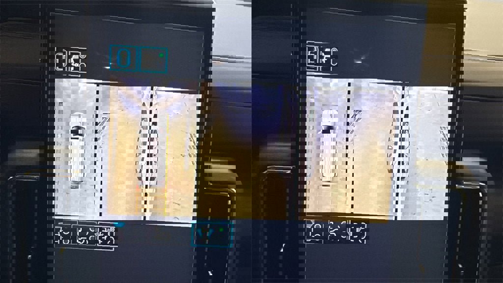 New 2026 GMC Yukon XL Denali w/ Sun & Power Step Package image 41