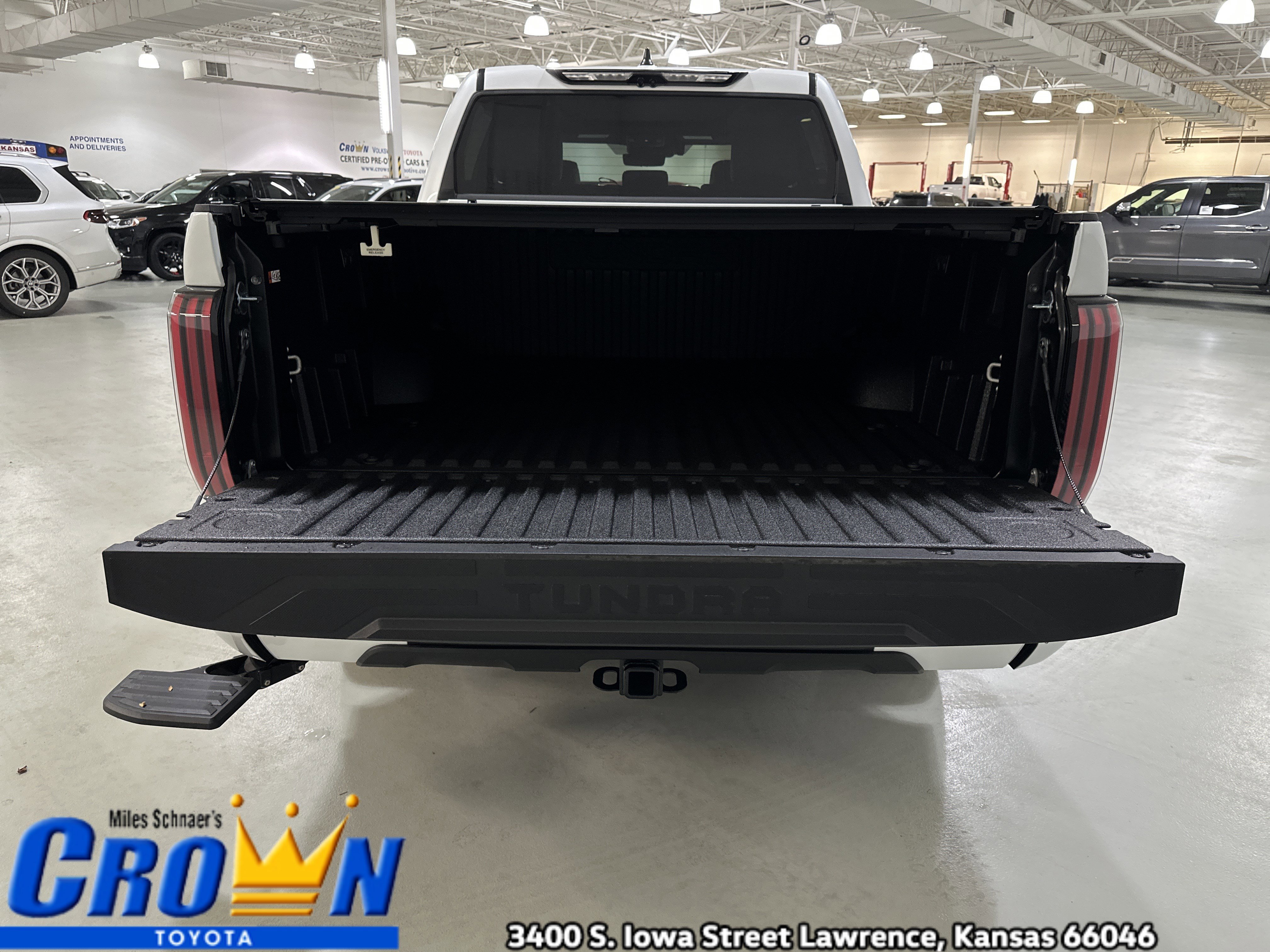 New 2026 Toyota Tundra Platinum image 12