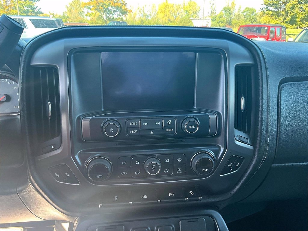 Used 2016 GMC Sierra 1500 SLE w/ All-Terrain Package AWD/4WD image 26