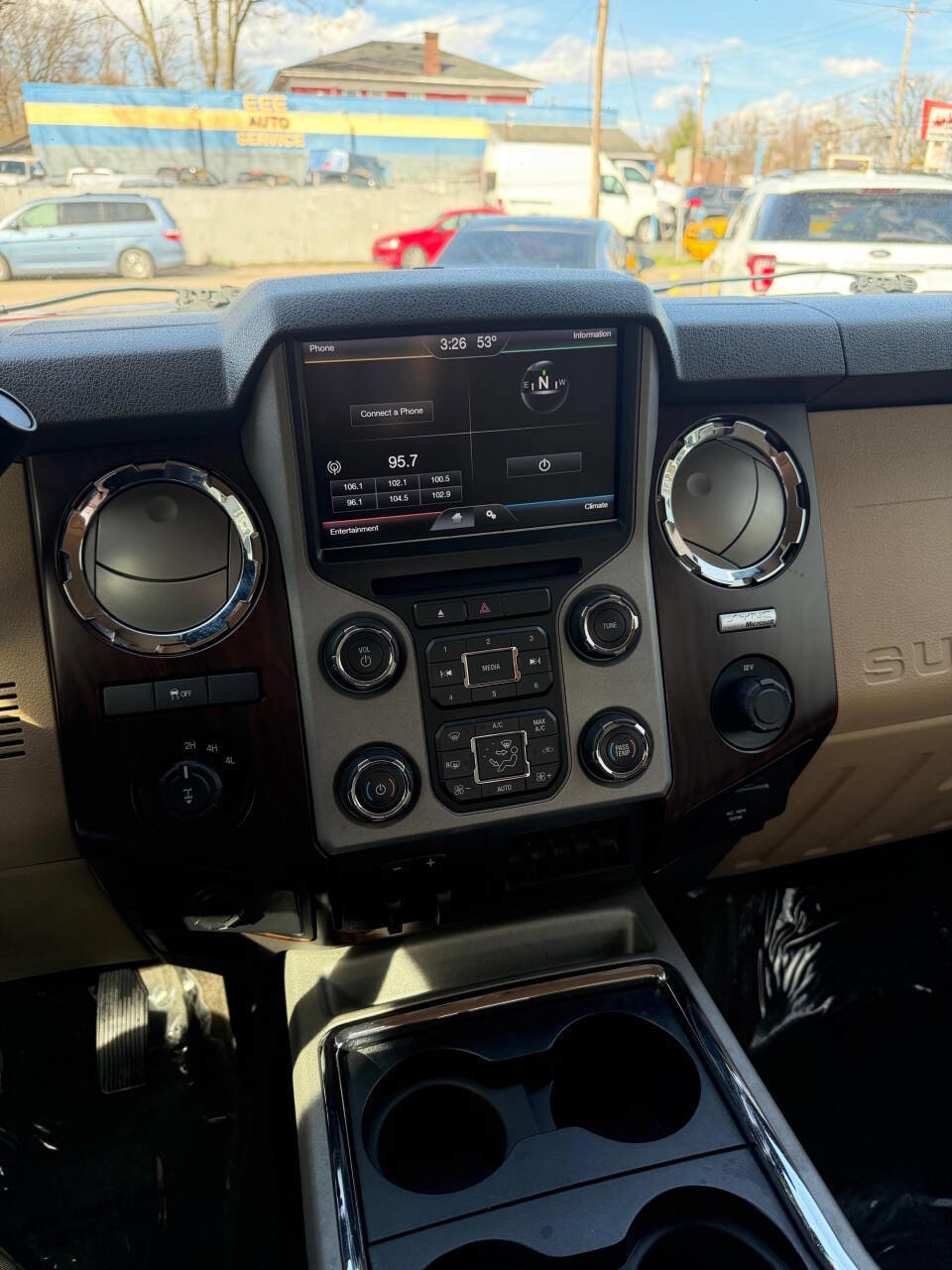 Used 2013 Ford F250 Lariat w/ Chrome Pkg image 24