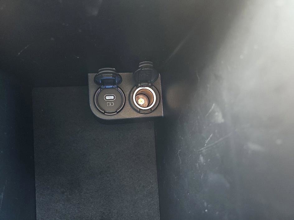 Used 2025 Hyundai Palisade Limited image 24