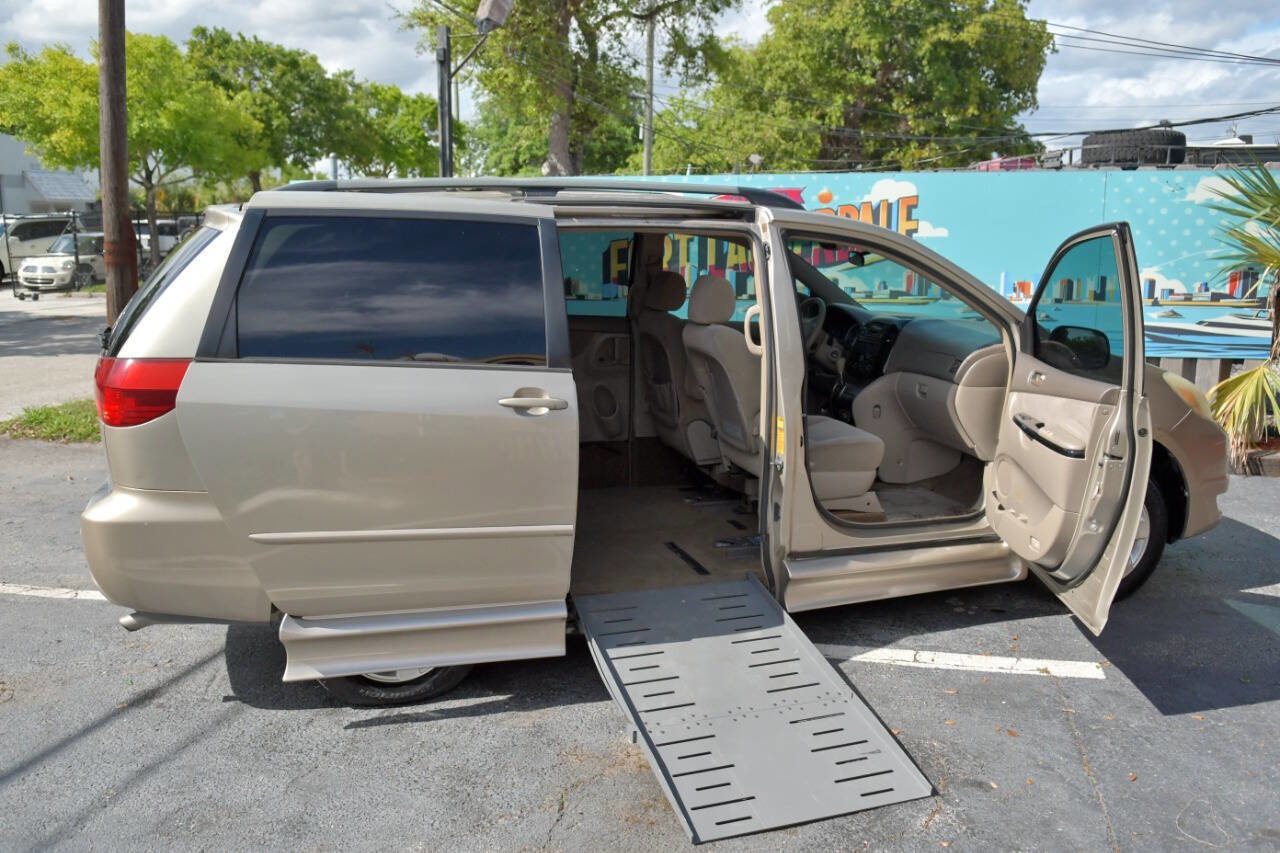 Used 2005 Toyota Sienna LE