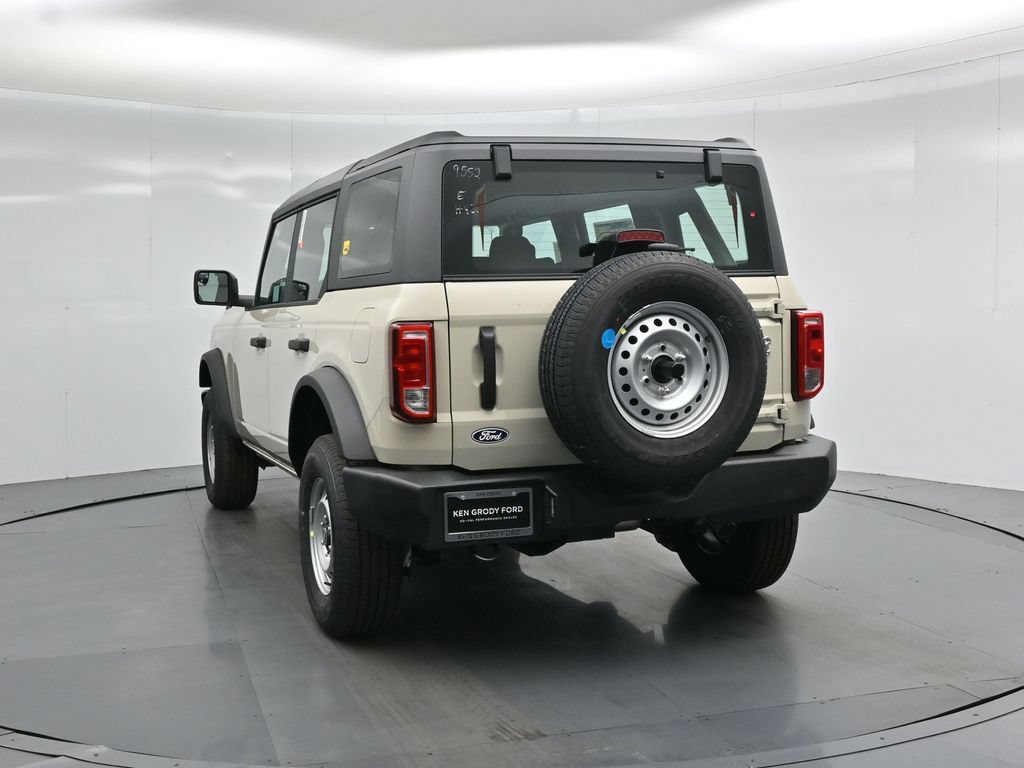 New 2026 Ford Bronco 4-Door AWD/4WD image 25