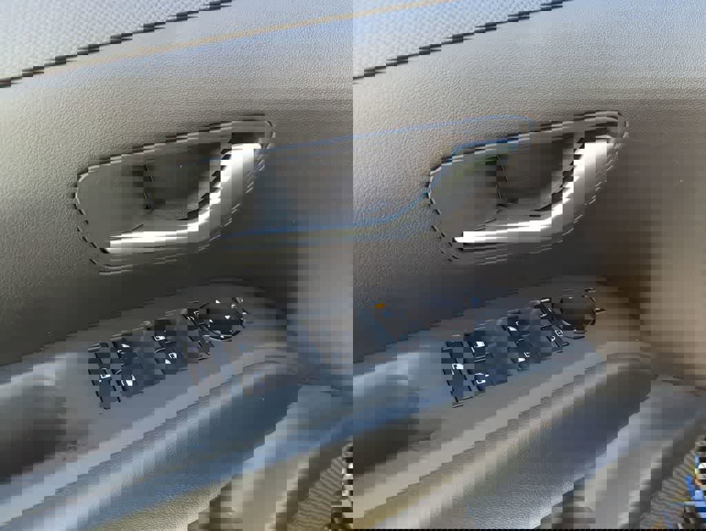 New 2026 Hyundai Tucson SEL image 17