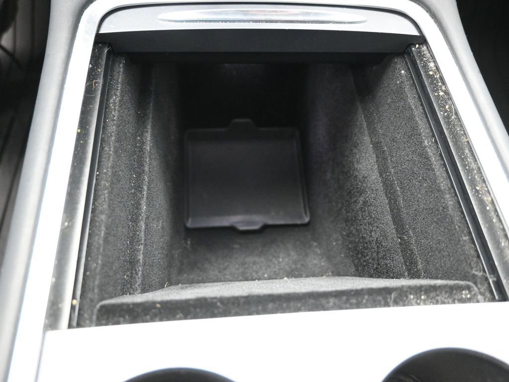 Used 2024 Tesla Model Y Long Range image 26