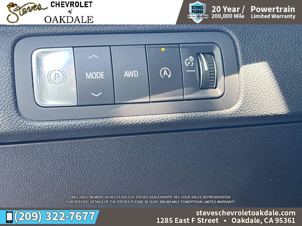 Certified 2025 Chevrolet Traverse LT AWD/4WD image 21