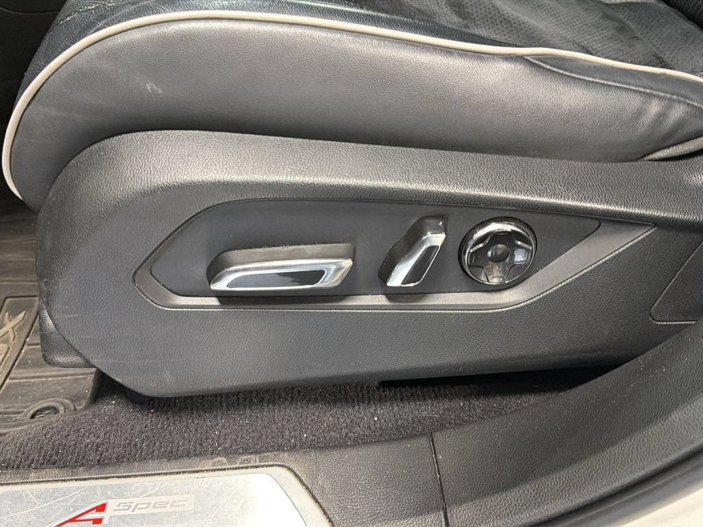 Used 2019 Acura RDX A-Specw/ Technology Package AWD/4WD image 28