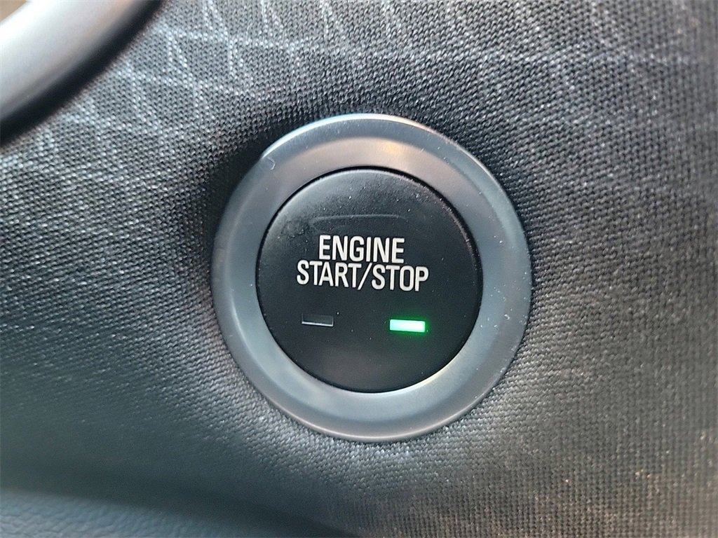 Used 2023 Chevrolet Malibu LT image 30