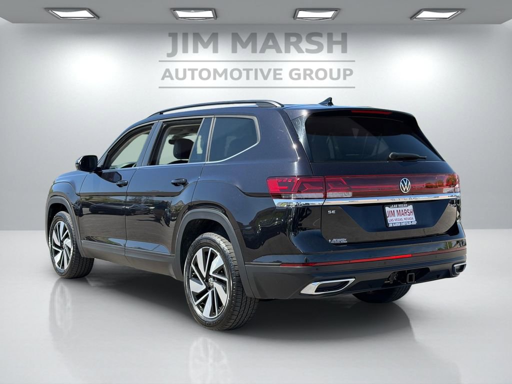 Used 2025 Volkswagen Atlas SE AWD/4WD image 4