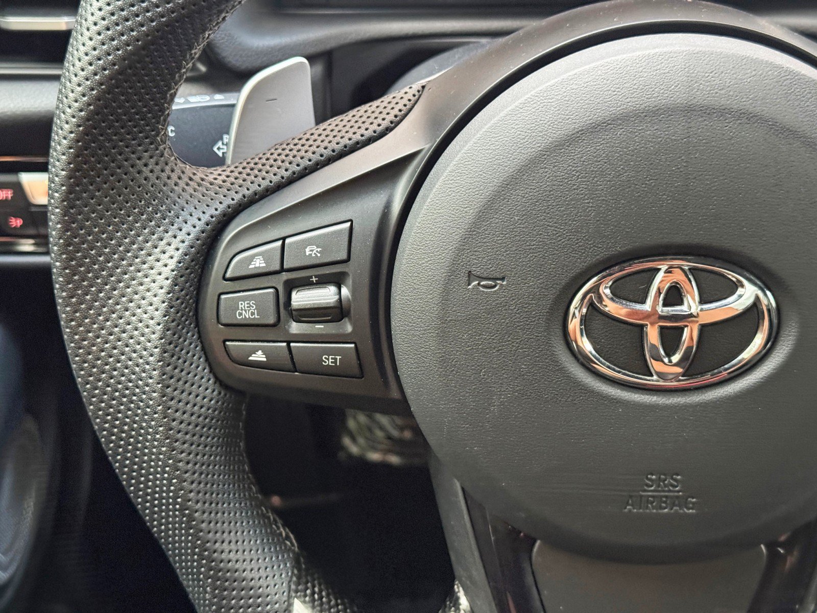 Used 2022 Toyota Supra w/ Safety & Technology Package RWD image 21
