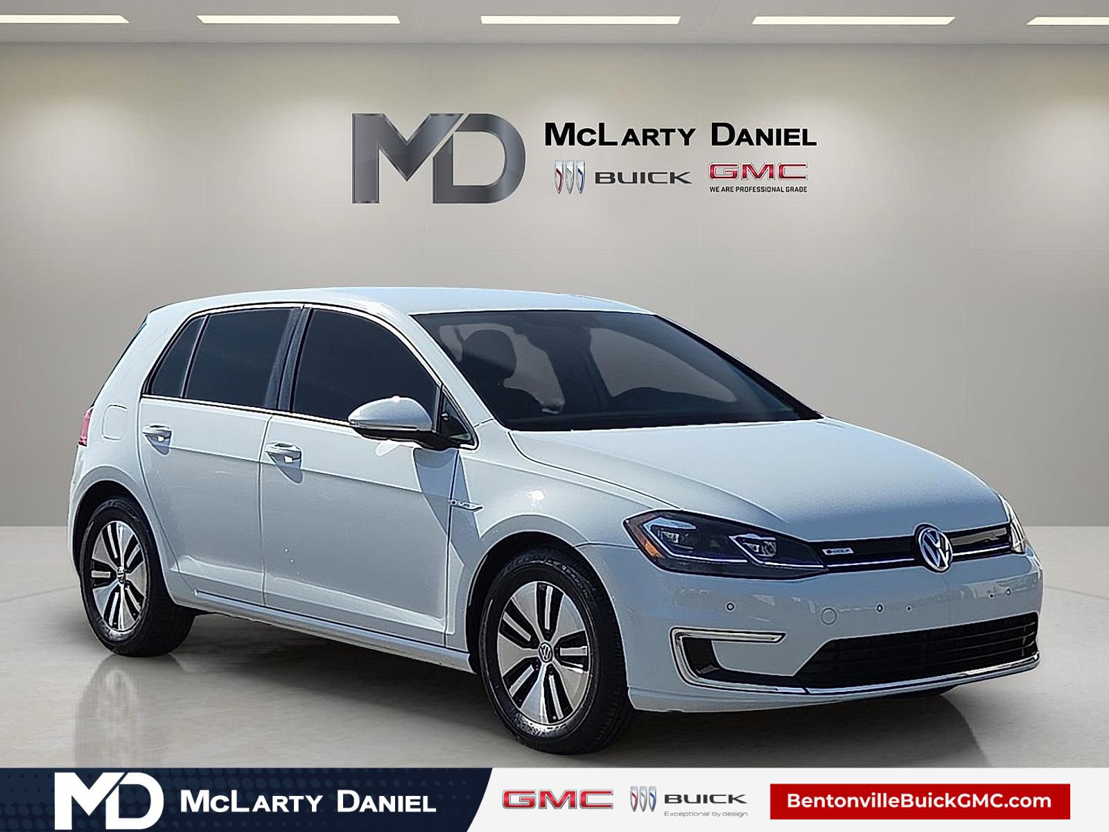 Used 2018 Volkswagen e-Golf SEL Premium