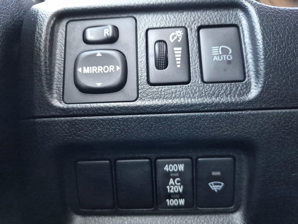 Used 2024 Toyota 4Runner TRD Off-Road image 25