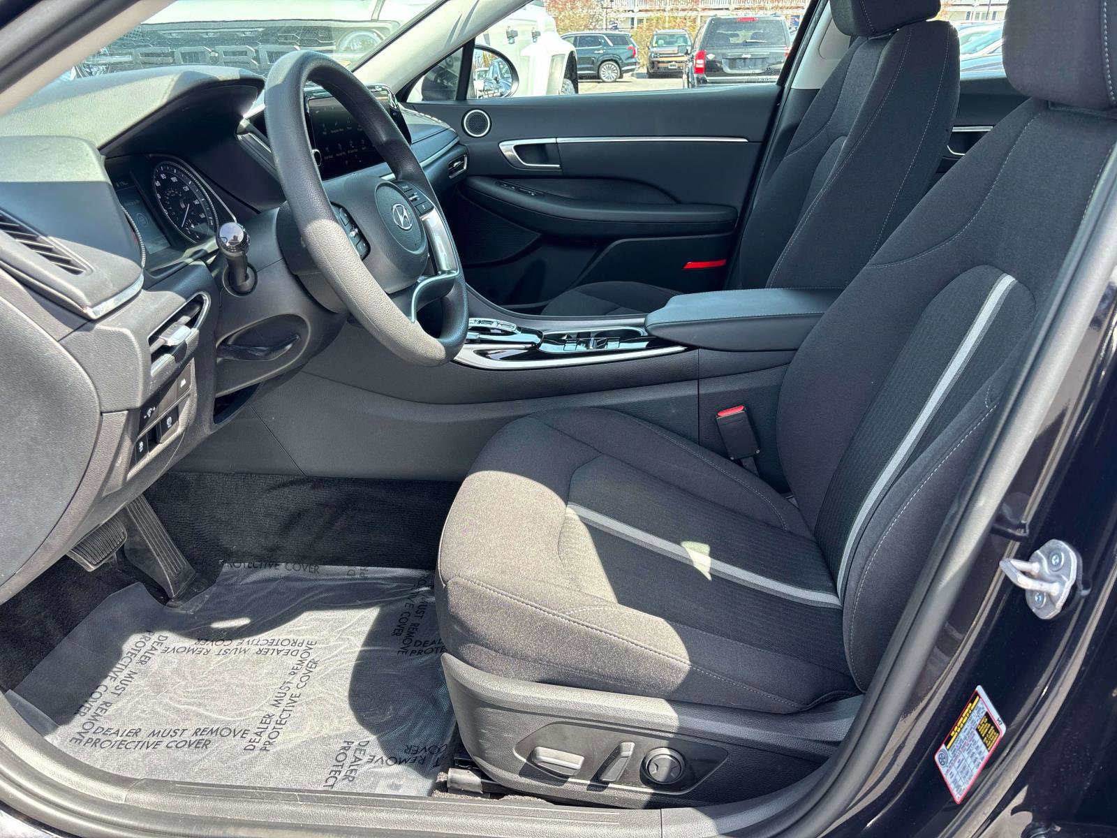 Certified 2023 Hyundai Sonata SEL w/ Preferred Accessory Package FWD image 8