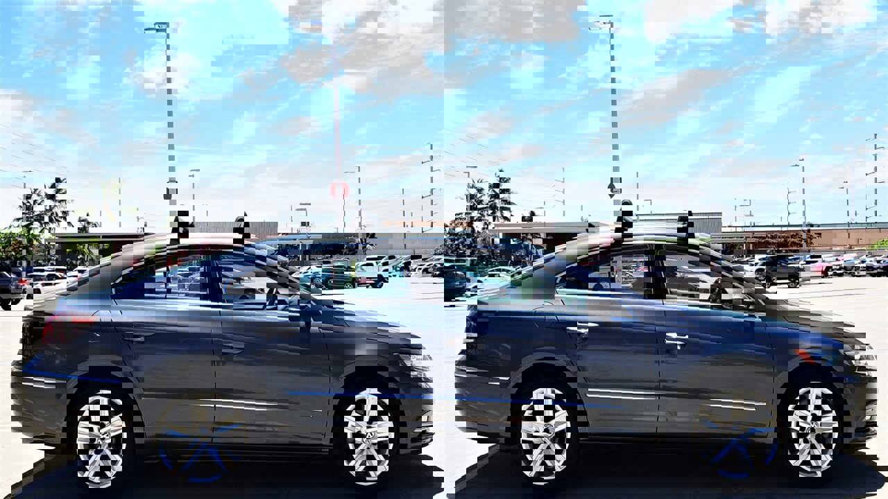 Used 2013 Volkswagen CC Sport image 5