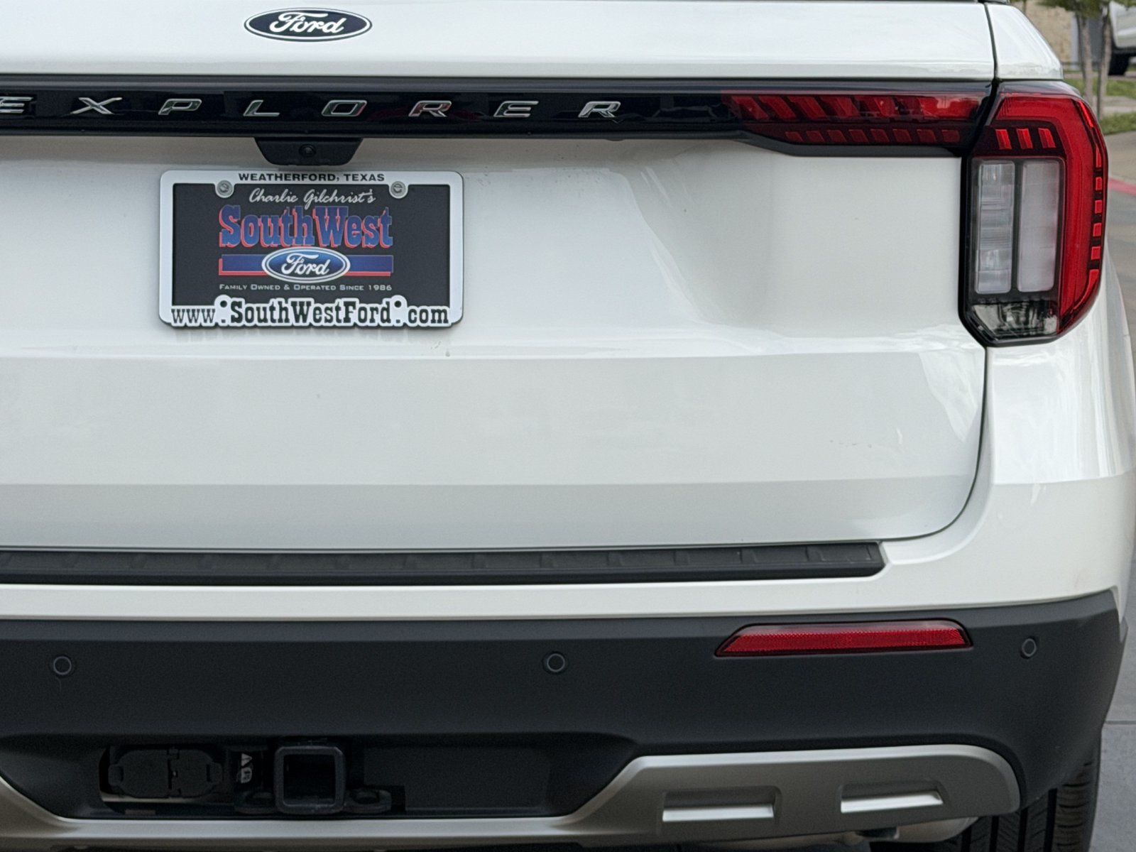 New 2027 Ford Explorer Active w/ Active Comfort Package RWD image 6