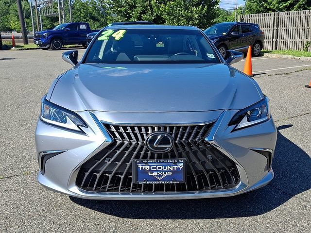 Certified 2024 Lexus ES 350 w/ Premium Package FWD image 2