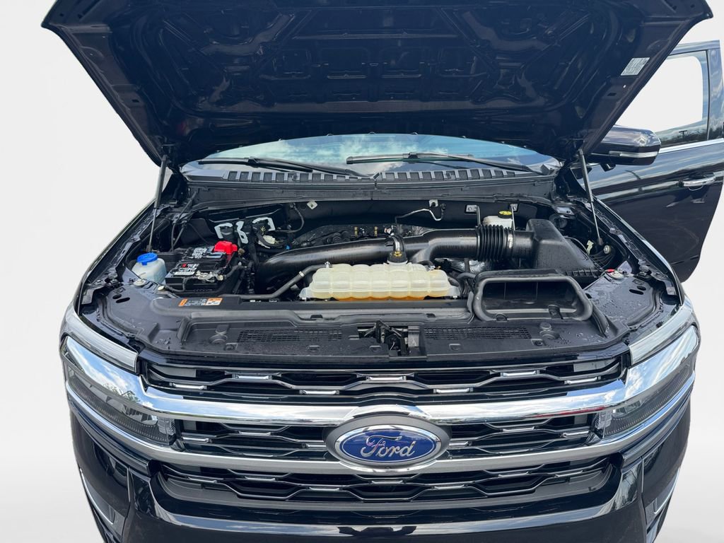 Used 2023 Ford Expedition Max Limited AWD/4WD image 24