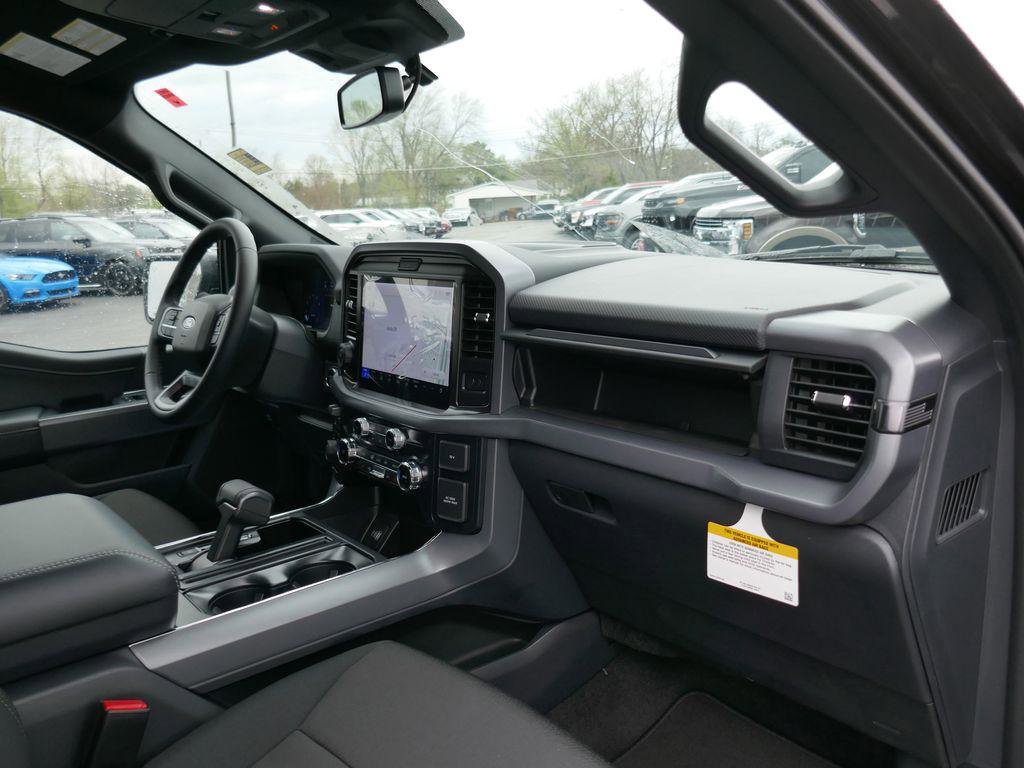 New 2026 Ford F150 XLT image 9