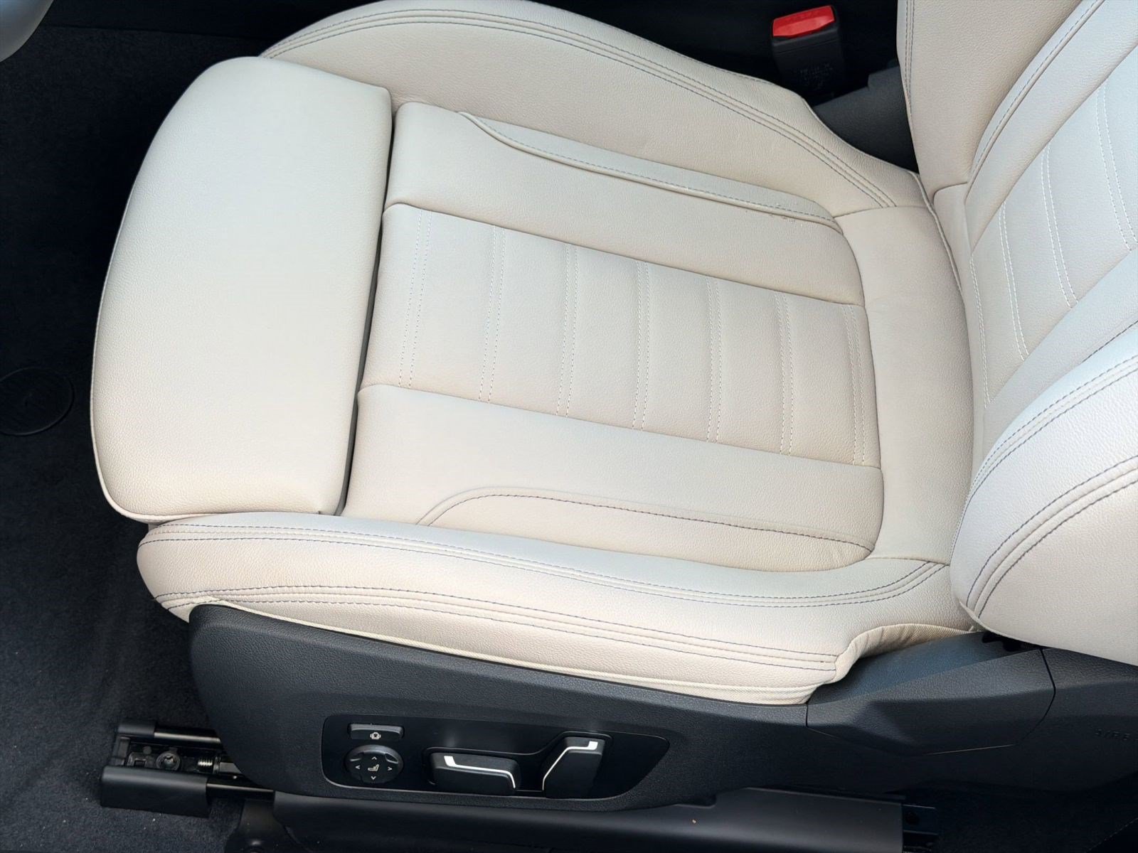 New 2026 BMW M240i Coupe w/ Premium Package RWD image 14
