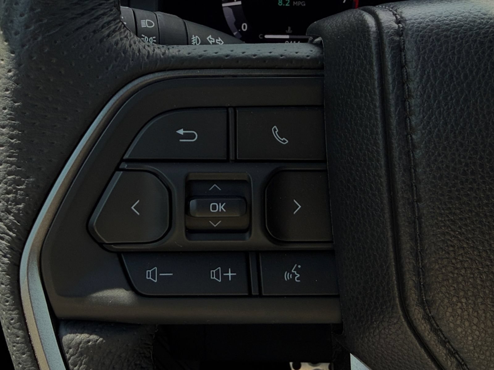 Used 2025 Toyota Tacoma TRD Sport AWD/4WD image 28