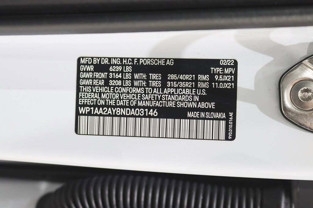 Used 2022 Porsche Cayenne Platinum Edition image 43