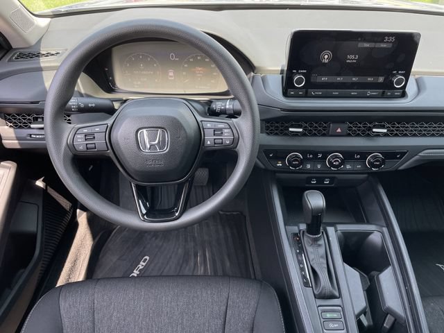 Used 2025 Honda Accord SE image 10